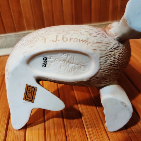 Vintage 1978 R.S.L. Baby Seal Ceramic Art Figurine Signed R.J. Brown Mexico - Picture 9 of 9